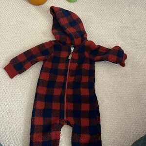 NWT carters fleece outfit 9 months